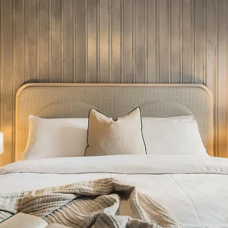 아파트 Historical & Sanctuary In Center