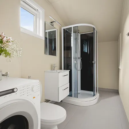 Historical & Sanctuary In Center 아파트 *