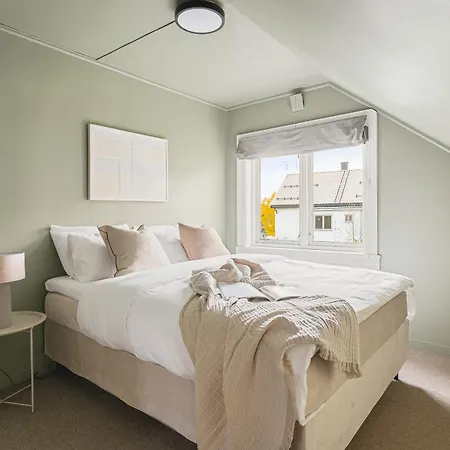 Historical & Sanctuary In Center *