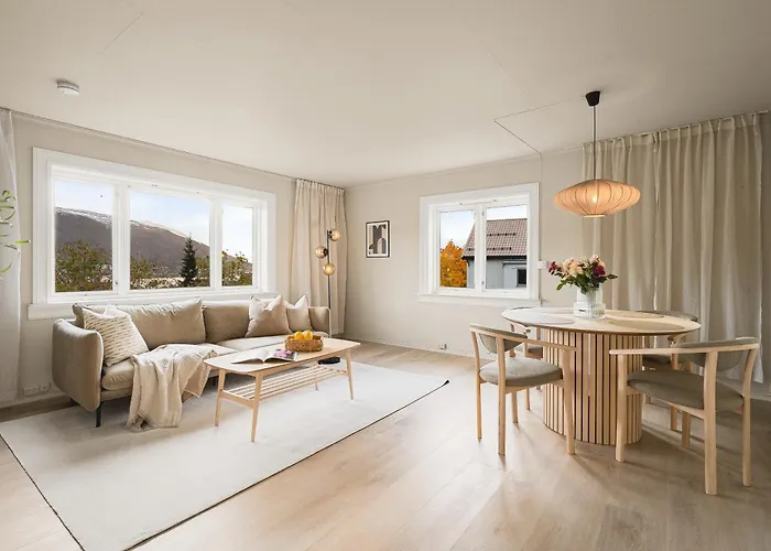 Historical & Sanctuary In Center Lejlighed Tromsø